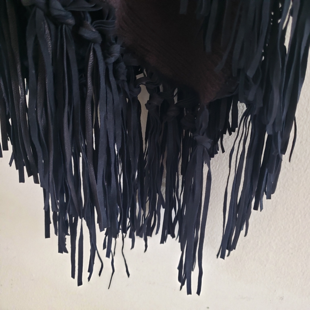 TESMA BNWT Assymetrical Made In Italy Cashmere Blend Poncho Suede Fringes - O/S - Picture 6 of 9